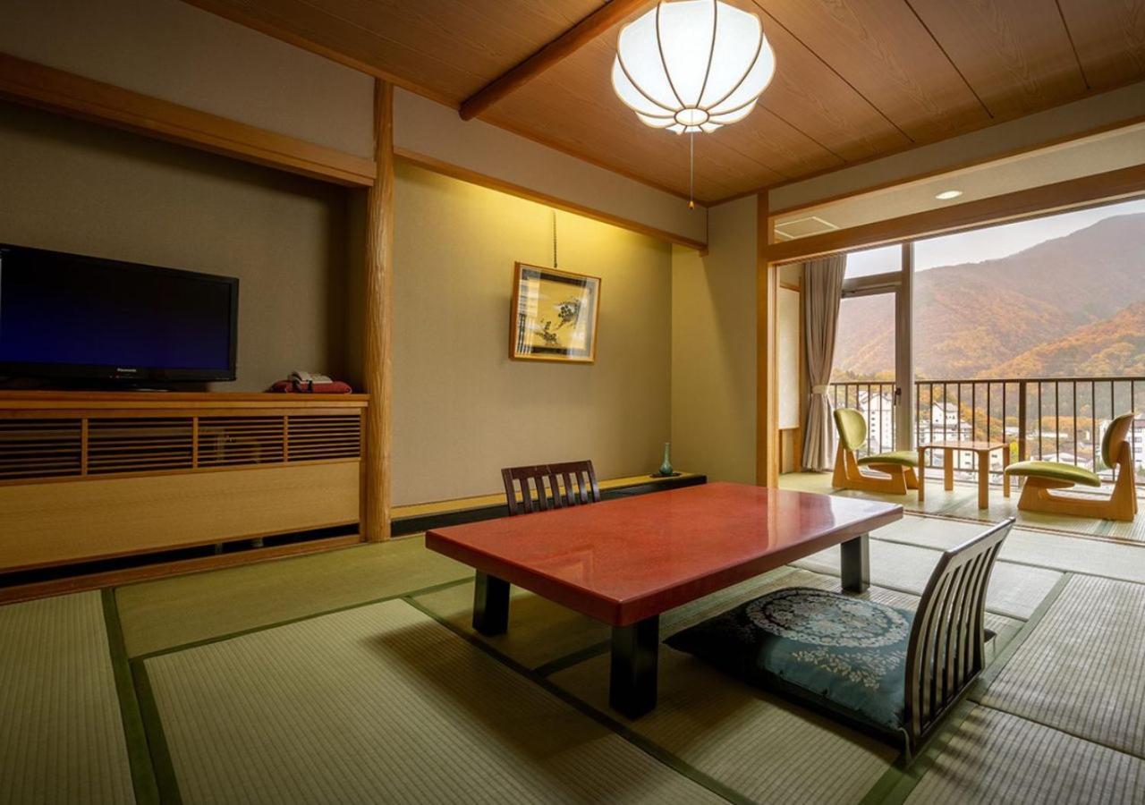 Marumine Kanko Hotel Aizuwakamatsu Exterior photo